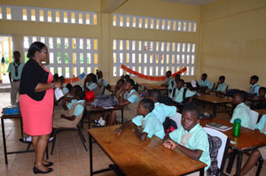 Marissa Massiah leading a discussion on Child Rights and Responsibilities.