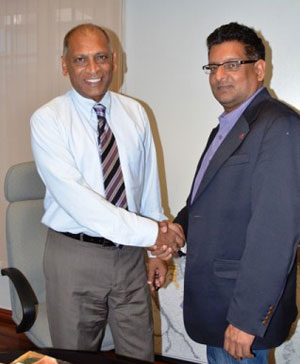 Minister of Agriculture, Dr. Leslie Ramsammy and Trinidad’s, Agriculture Minister Devant Maharaj during the press briefing at Ministry of Agriculture