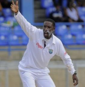 Off-spinner Shane Shillingford ... finished with five for 160.