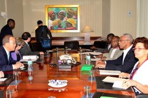 President David Granger, Foreign Affairs Minister Carl Greenidge and other officials in the Guyana delegation in meeting with United Nations Secretary General Ban Ki-Moon and his team