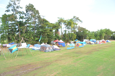 The campsite of the Scout at invaded that association headquarters yesterday.