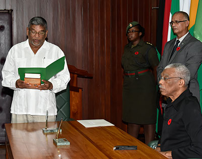 Commissioner on the Public Procurement Commission, Dr Nanda Kishore Gopaul takes the oath of office