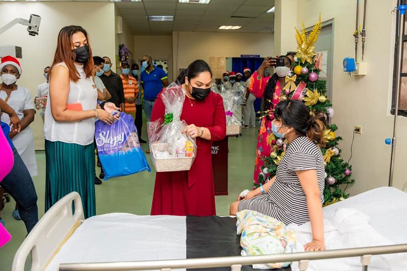 Twins Among Christmas Day Babies Delivered At Public Institutions