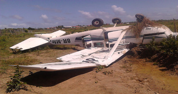 The badly damaged Cessna 206 aircraft (Photo by Sonell Nelson)