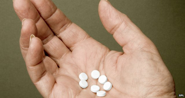 The benefits of aspirin must be weighed against individual risks, experts warn