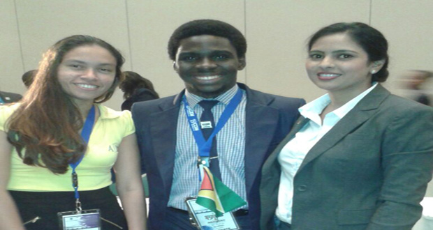 Incoming Chairman of the Commonwealth Students’ Association, Steering Committee, Joshua Griffith (Centre) is flanked by Guyanese presenter on persons living with disabilities at CCEM in the Bahamas, Rosemarie Ramit (left); and outgoing Caribbean and the Americas Regional Representative of the CSA Steering Committee, Tricia Teekah (right)