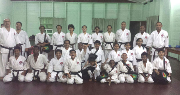 The GKC squad pose for a photo after their final training session last Saturday.