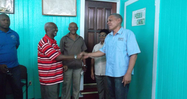 Minister Scott meets Regional Chairman, Gordon Bradford