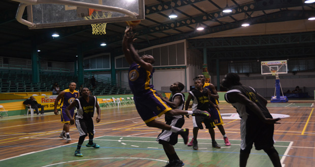 Pacesetters power forward explodes to the basket during his side’s 79-49 points win over Retrieve Raiders.