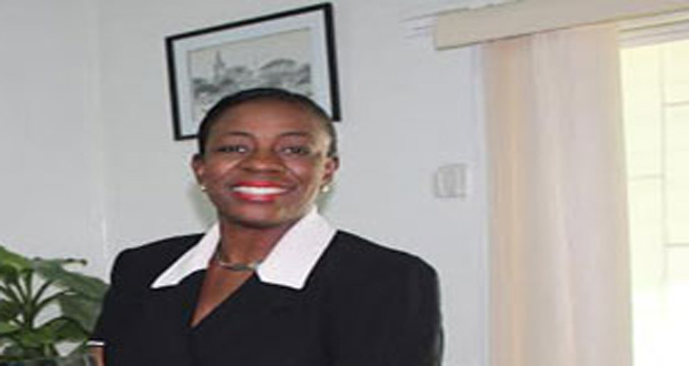 Minister Nicolette Henry