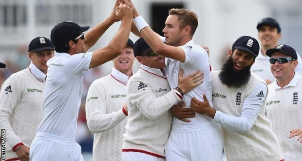Stuart Broad celebrates during England’s domination of Australia in the fourth 2015 Investec Ashes match.
