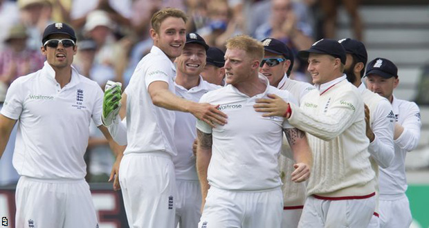 Ben Stokes is acknowledged by his English teammates during his spell of 5-35 against Australia.