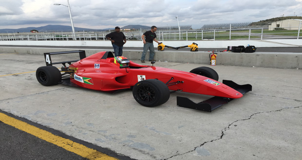Calvin Ming during F4 testing in Mexico