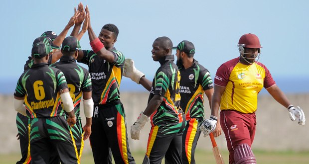 Promising fast bowler Romario made an instant impact on his debut  against Leewards Hurricanes.