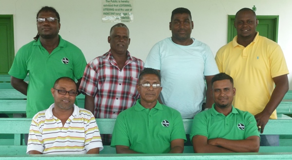 Moleson Creek bus, taxi drivers form Association - Guyana Chronicle
