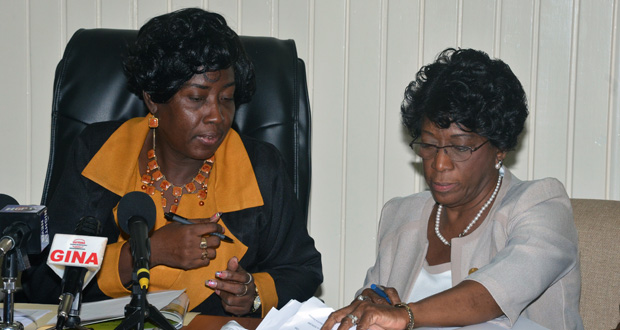 Minister within the Ministry of Communities with responsibility for Housing Valerie Patterson and CH&PA CEO Myrna Pitt in discussions at Monday’s Press Conference.