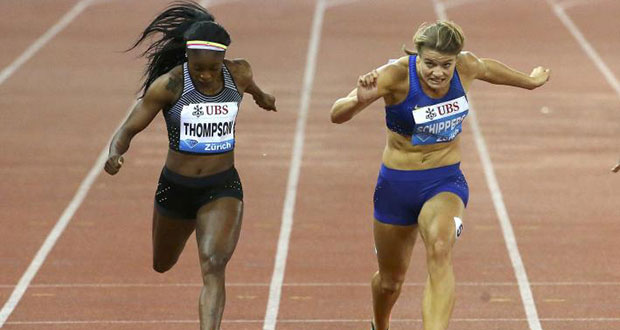Elaine Thompson of Jamaica (L) wins the 200m women ahead of Dafne Schippers of the Netherlands. (REUTERS/Ruben Sprich)