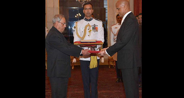 Pranab Mukherjee, President of India (left), accepts letters of credence accrediting Dr David Pollard as Guyana’s new High Commissioner to India