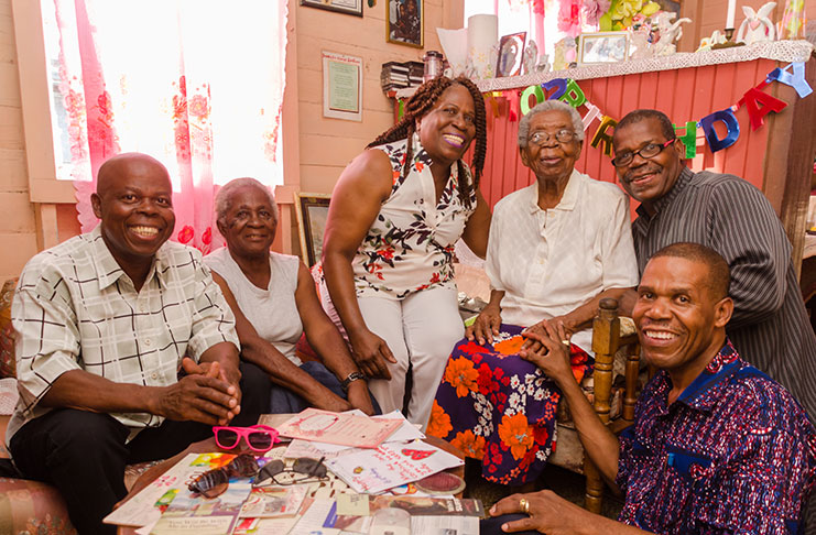 Granny Nen flanked by her daughter-in-law Jean Joseph (second left) and cousins(from L-R) Vibert Norton,  Eunice Alleyne, Bishop Norton and Joseph Norton. (Delano Williams photo)