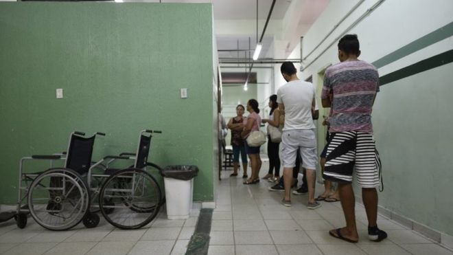 People in the worst-affected state of Minas Gerais queued up to receive the vaccine