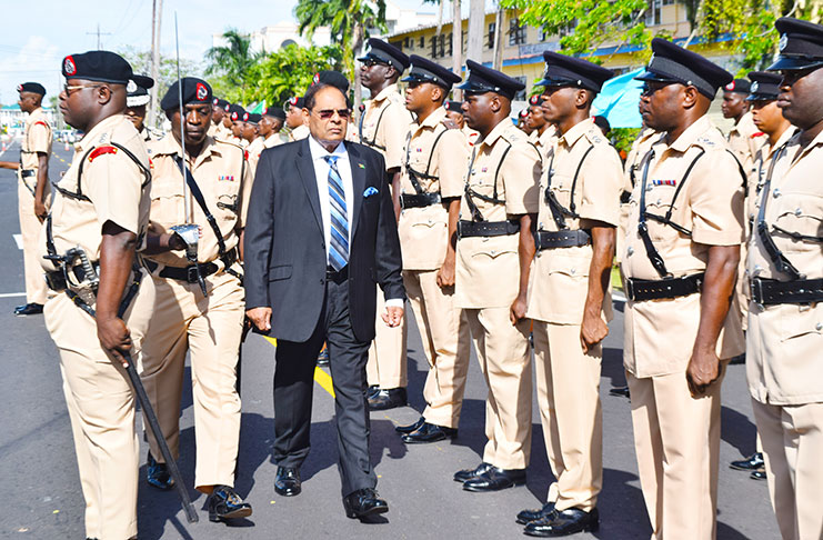 Prime Minister Moses Nagamootoo inspects
the Guard of Honour at the opening of the
Annual Police Officers’ Conference, Eve Leary,
Geogetown on Thursday (Cullen Bess-Nelson
photo)