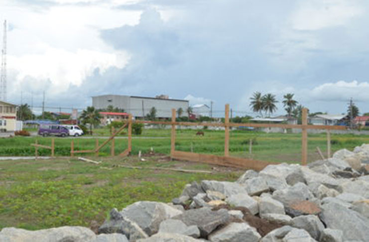 Fences being put up on the West Coast of Demerara in 2016