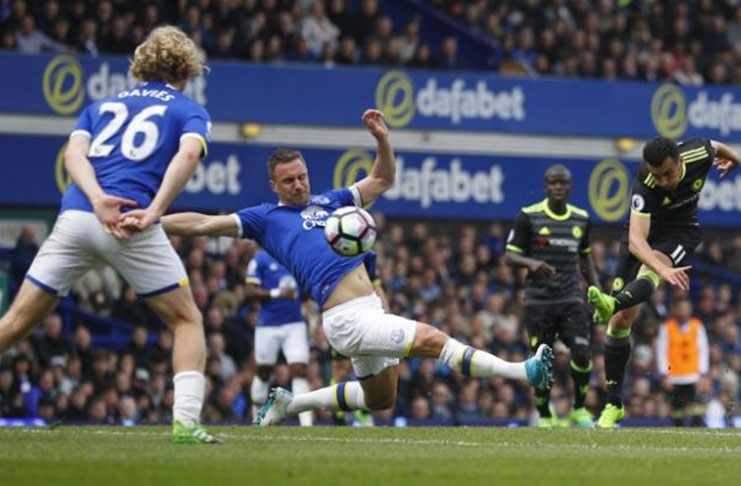 Chelsea's Pedro scores their first goal Reuters / Phil Noble Livepic