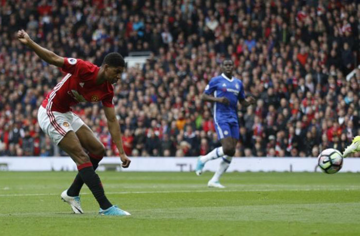 Manchester United's Marcus Rashford scores their first goal Action Images via Reuters / Carl Recine Livepic