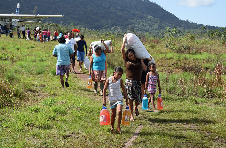 The Civil Defence Commission has rushed aid to
flood-affected residents of Chenapau and other villages
of Region Eight. Health teams have also been mobilised
as Government intensifies its relief programme
