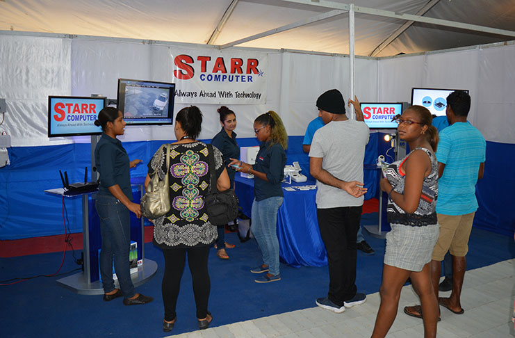 The STARR Computer booth showcasing the benefits of high-speed internet with the ability to control smart home devices on your smartphones