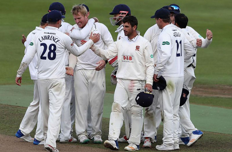 Essex clinch first County Championship title in 25 years after making return to Division One