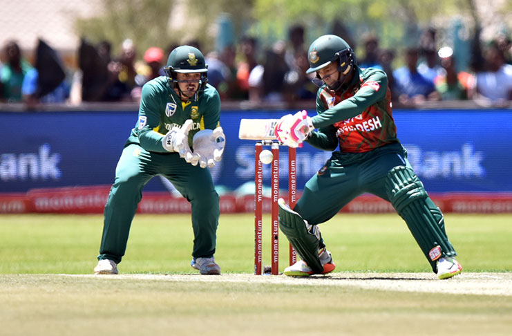 Mushfiqur Rahim became the first Bangladeshi to hit a hundred against South Africa in international cricket ©AFP