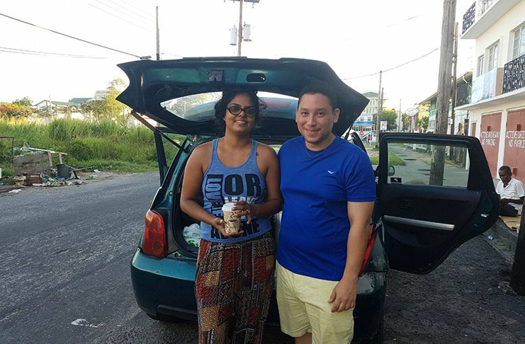 Dr. Navina Paul and Dr. Stefan Hutson in front of the well-known ‘green car’