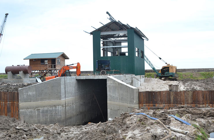 Works have advanced in the construction
of a new pump station at Buxton, East
Coast Demerara. The National Drainage
and Irrigation Authority says the project
will be completed before the seasonal
May/June rains (DPI photo)