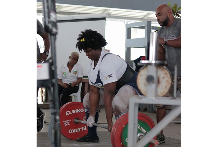 Runita White powers her way to a National Dead Lift Record (195kg) in the Junior b84kg Category at Sunday's GAPLF Intermediates/Masters Championship. She also set an unofficial FESUPO (South American Powerlifting Federation) Record.