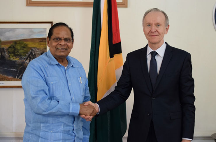 Alexander Kurmaz, Ambassador Extraordinary and Plenipotentiary of the Russian Federation  paid a courtesy call on Prime Minister and Acting President, Moses Nagamootoo.
