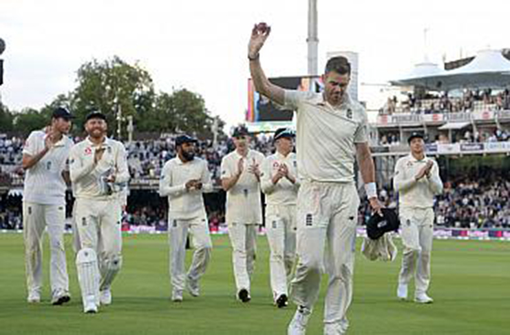 James Anderson leaves the field after wrecking India.