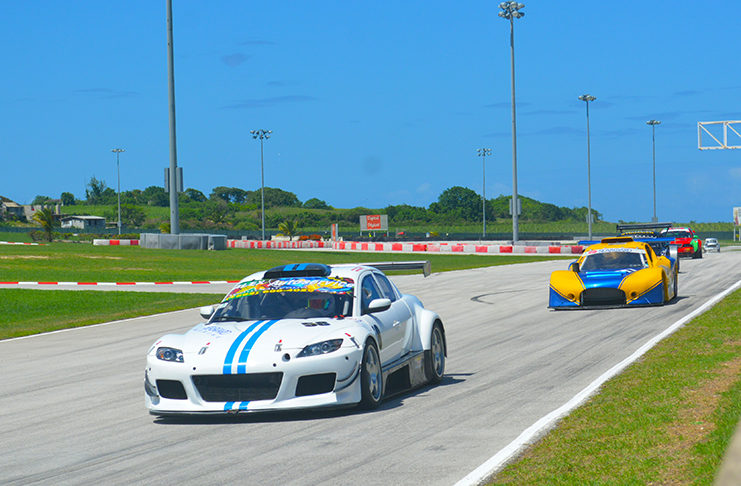 Mark Vieira and Andrew King race to the first corner in Barbados