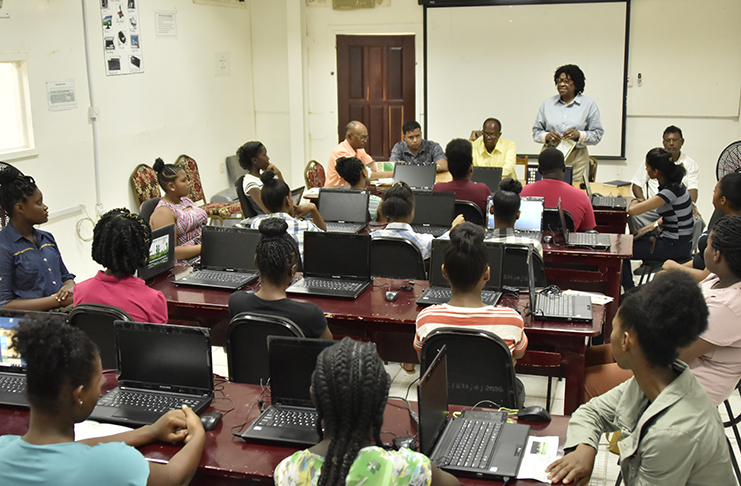 Representative of the Office of the First Lady, Lieutenant Colonel (ret’d) Yvonne Smith, addresses the participants of the BIT-ICT training programme