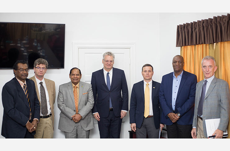 In the photo, (from left) Minister of Public Security, Khemraj Ramjattan, British High Commissioner to Guyana, Greg Quinn, Prime
Minister, Moses Nagamootoo, EU Ambassador to Guyana, Jernej Videtic, Deputy Chief of Mission,U.S. Embassy Terry Steers
Gonzalez, Minister of State, Joseph Harmon and a representative of the Canadian High Commission