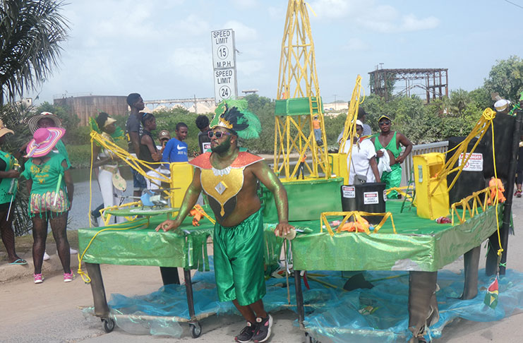 The Region 10 RDC float in action during the lively Mash parade