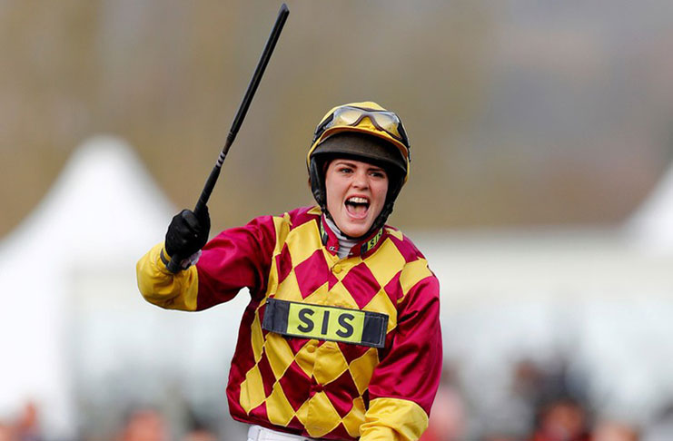 Lizzie Kelly celebrates on Siruh Du Lac after winning the 4.10 Brown Advisory & Merriebelle Stable Plate Handicap Chase at Cheltenham Racecourse, March 14, 2019. (REUTERS/Eddie Keogh/File photo)