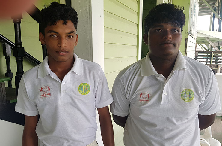 Essequibo off-spinners Amit Persaud (right) and Mahesh Ramnarine claimed three wickets apiece but their batting again failed.