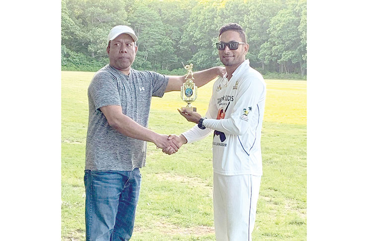 : Man-of-the-Match Yutesh Dhanpaul(at right) led the Warriors with bat and ball in their latest clash.