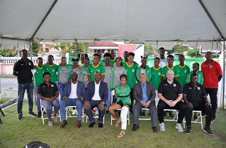 Minister Dr. George Norton (at centre), members and Staff of the youth teams honoured by the GFF.