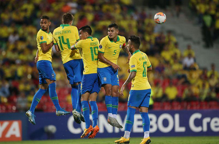 Brazil players in action during a defensive wall at Alfonso Lopez Stadium, Bucaramanga, Colombia (REUTERS/Luisa Gonzalez)