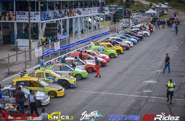 The 2017 edition of the Caribbean Motor Racing Championship featured well over 100 competitors. (GT RIdez photo)
