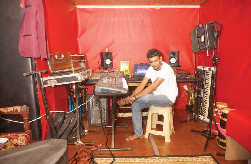 Local artiste/producer, Bunty Singh in his recording studio (Carl Croker photos)
