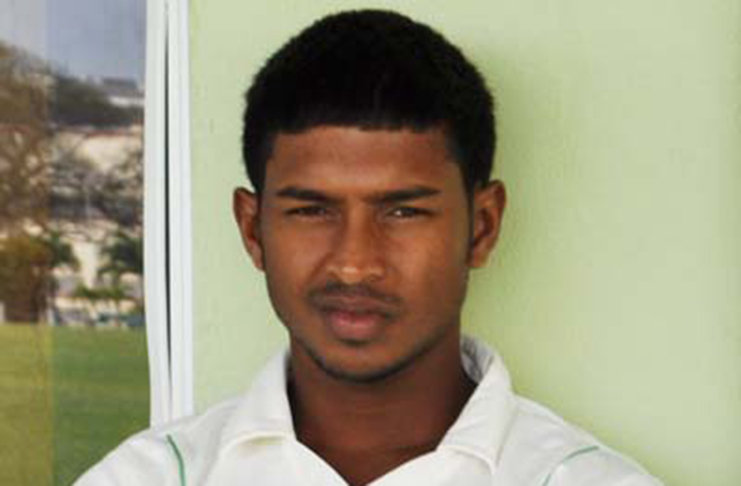 National batsman Chandrapaul Hemraj blasted a quik-fire century.