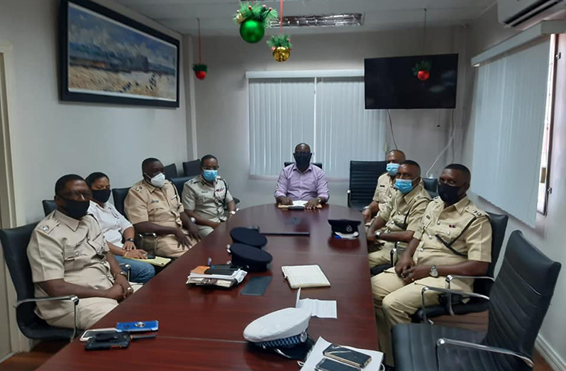 Police and Harbour Bridge officials at the meeting